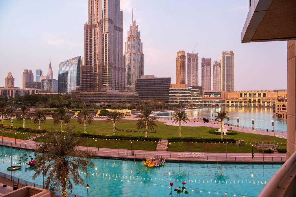 First Class 2Br With Full Burj Khalifa And Fountain View Dubai Esterno foto