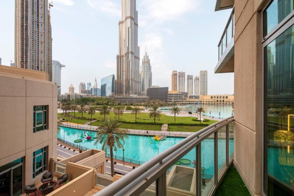 First Class 2Br With Full Burj Khalifa And Fountain View Dubai Esterno foto